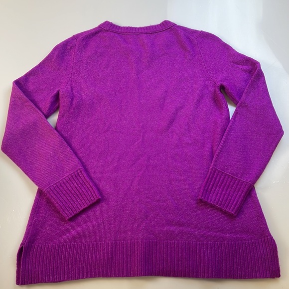 J.Crew Women Crewneck Sweater Violet                                     X23-08 - Picture 5 of 5